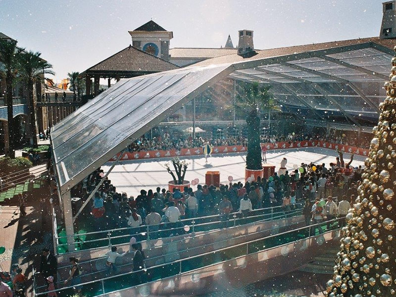 Tenda para pista de gelo